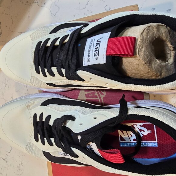 Vans MTE UltraRange EXO Shoe - Bone White/Black Men’s 10 VN0A4U1KBWI NEW - Picture 7 of 9